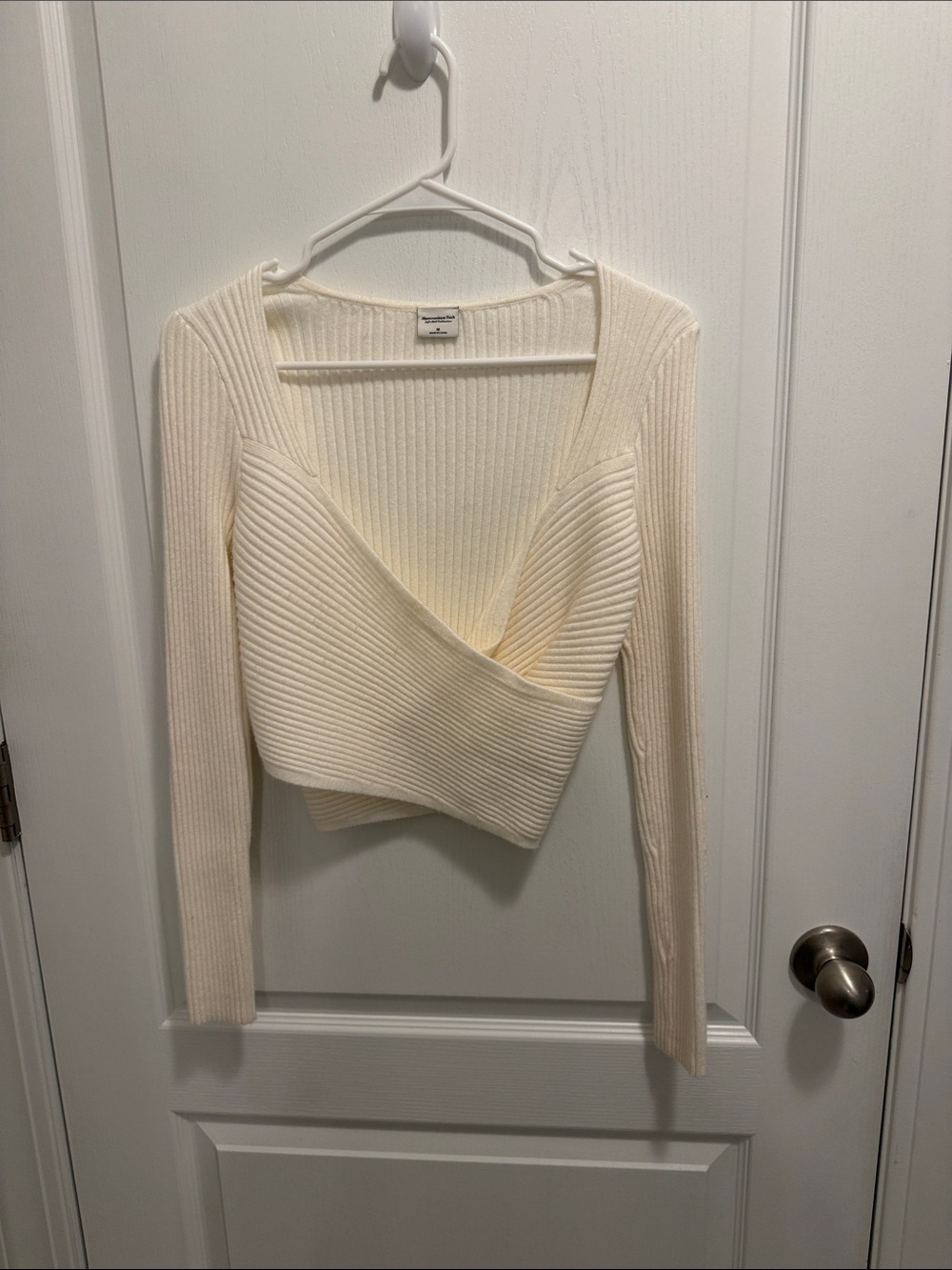 Abercrombie cropped wrap sweater